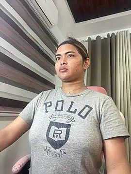 Snapshot of Bombshell_Ashy chatting on February 17, 2025, 6:59 pm Bombshell Ashy online show from February 17, 2025, 6:59 pm