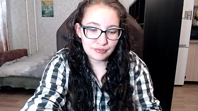 AnKey Rayah online show from September 12, 2025, 4:01 am