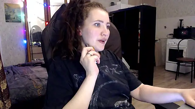 AnKey Rayah online show from April 22, 2026, 4:08 pm