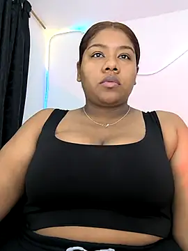 paola091 online show from December 15, 2025, 10:58 pm