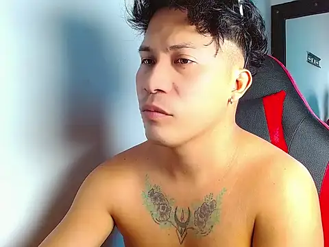 boyhot23x online show from April 18, 2026, 6:12 pm