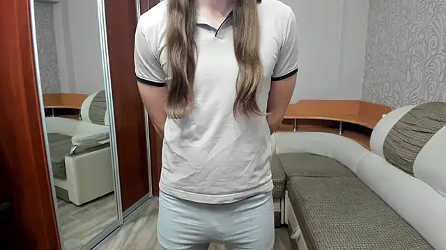 Marrymepls online show from October 5, 2025, 6:28 pm