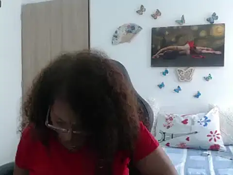 BustyMilf  online show from March 21, 2025, 6:29 pm