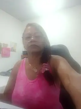 BustyMilf  online show from October 16, 2025, 1:12 pm