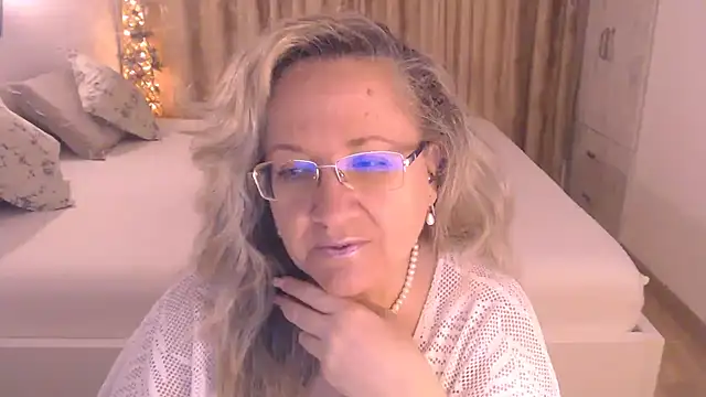 Raisshy online show from March 29, 2026, 10:04 am