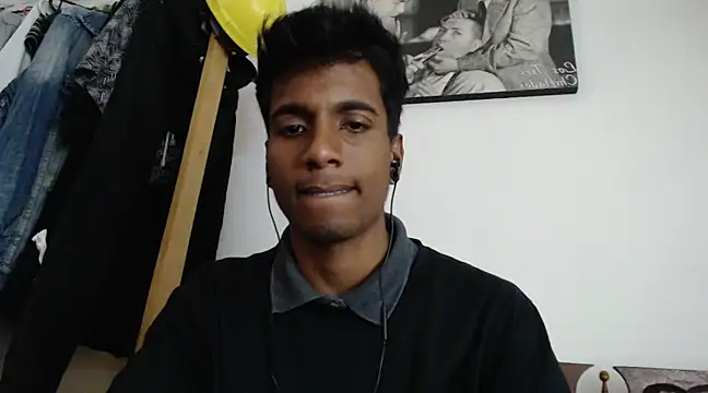 Snapshot of stevenosori chatting on December 13, 2024, 9:30 pm stevenosori online show from December 13, 2024, 9:30 pm