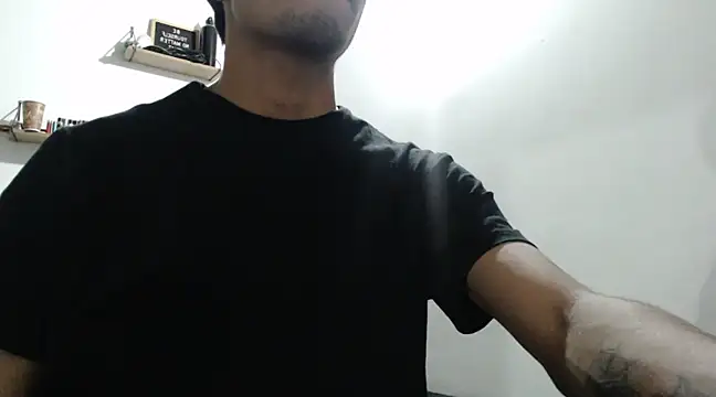 Snapshot of stevenosori chatting on February 16, 2025, 3:26 am stevenosori online show from February 16, 2025, 3:26 am