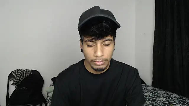 Snapshot of stevenosori chatting on November 9, 2025, 9:40 am stevenosori online show from November 9, 2025, 9:40 am