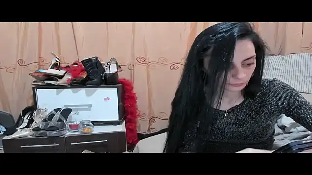 jessystarr online show from June 9, 2026, 3:23 pm