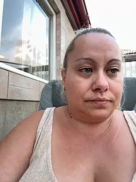 Snapshot of SabinaSweety chatting on September 8, 2025, 4:28 pm SabinaSweety online show from September 8, 2025, 4:28 pm