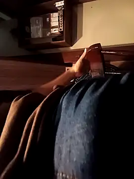 pedro1680 online show from February 8, 2026, 11:52 pm