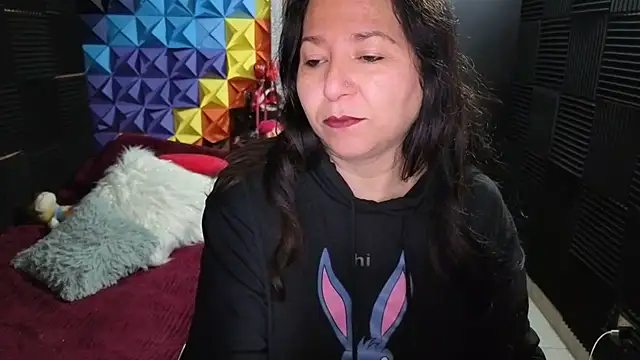 katifoxx online show from January 18, 2026, 8:34 pm