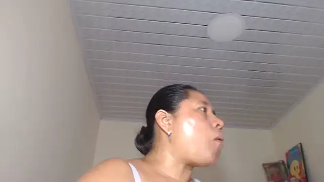 adrixxx38 online show from September 26, 2025, 6:01 pm