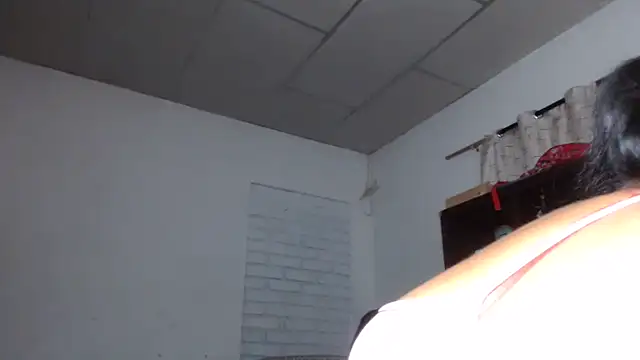 adrixxx38 online show from November 24, 2025, 2:00 am