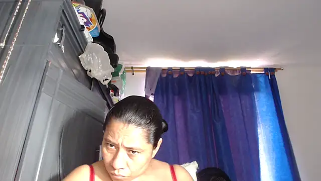 adrixxx38 online show from March 27, 2026, 2:39 pm