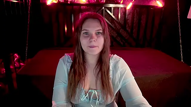 Snapshot of VinnaSky chatting on February 15, 2026, 7:16 am VinnaSky online show from February 15, 2026, 7:16 am