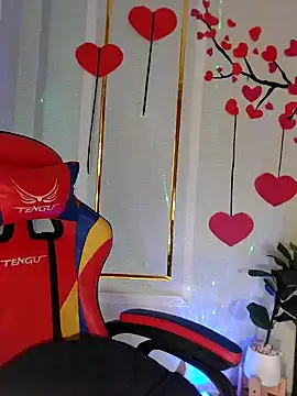 XXX harna online show from February 12, 2025, 4:54 am