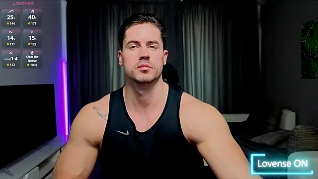 jasonblake19 online show from April 15, 2026, 6:20 am