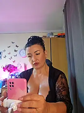 Hotangel75 online show from October 4, 2025, 5:16 am