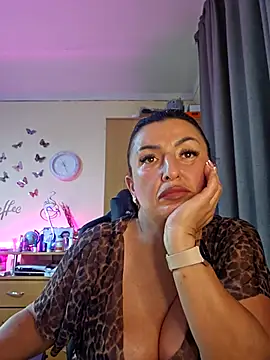 Hotangel75 online show from October 31, 2025, 6:53 pm