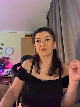 Hotangel75 online show from June 10, 2026, 4:45 am