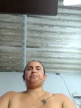 carolina uribe online show from March 4, 2025, 2:42 pm