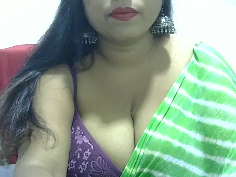 ROSEE MERRYYYY online show from September 17, 2025, 5:25 pm