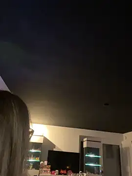 Etwas neugierig online show from February 19, 2026, 6:15 pm