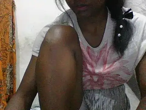 Hamie sexy online show from February 12, 2026, 8:37 pm