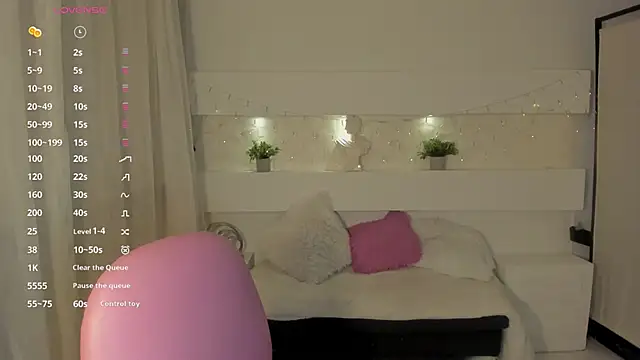 AshleyRoys online show from December 9, 2024, 3:00 pm