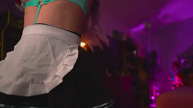 ambarEvans online show from February 2, 2025, 11:21 pm