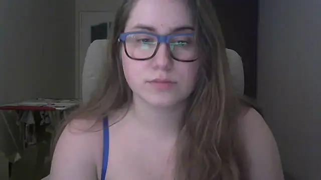 SeasonalSomeone online show from April 1, 2026, 7:22 pm