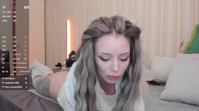 youreyesrgasm online show from February 18, 2025, 11:22 am