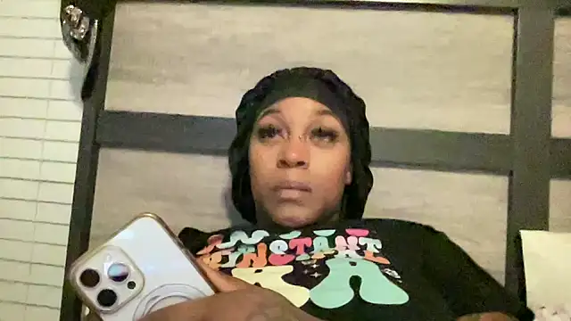 Creamesensation online show from October 25, 2025, 6:43 am