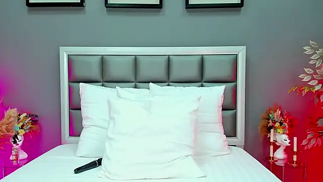 Rachel Quinn  online show from March 6, 2025, 4:41 am