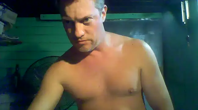 Alvaro2017 online show from January 15, 2025, 5:29 am