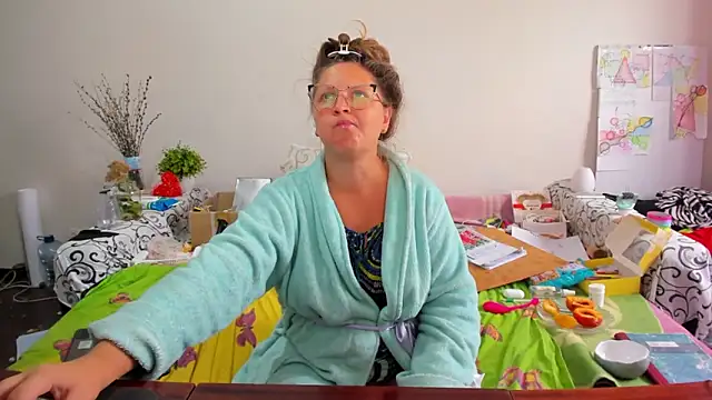 IamYourNarcotic online show from September 30, 2025, 7:46 am