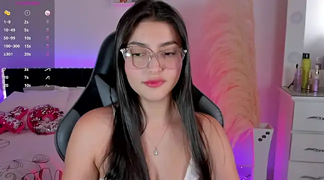 Snapshot of esmeralda_colllins chatting on March 17, 2025, 6:53 pm esmeralda colllins online show from March 17, 2025, 6:53 pm