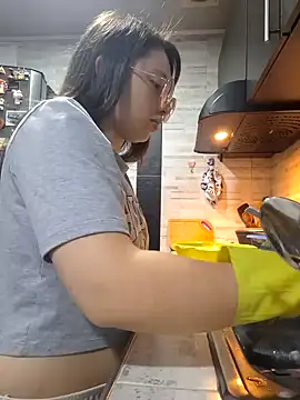 linda-schmidt online show from February 8, 2025, 6:44 pm