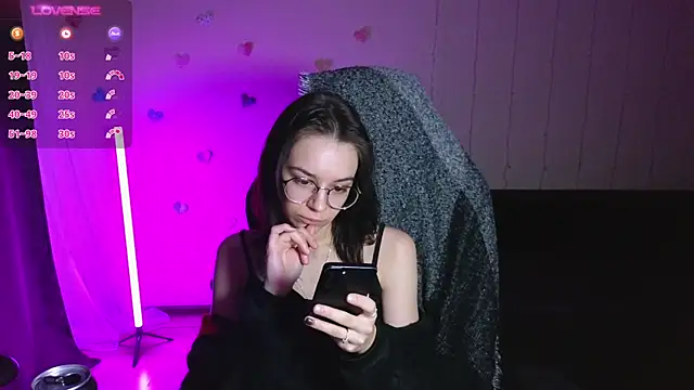 alyssa sweet online show from February 11, 2025, 5:05 am