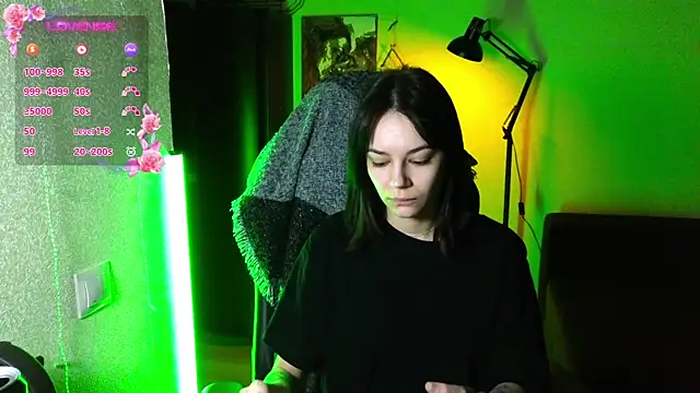 alyssa sweet online show from February 27, 2025, 2:21 am