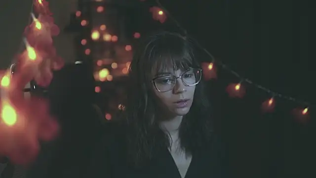 alyssa sweet online show from October 31, 2025, 5:30 am