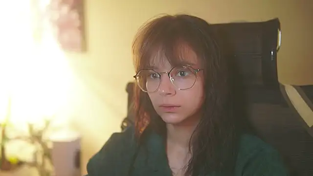 alyssa sweet online show from November 11, 2025, 5:40 am