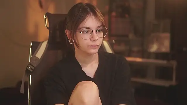 alyssa sweet online show from March 3, 2026, 4:29 am