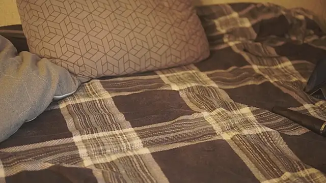 alyssa sweet online show from April 8, 2026, 4:45 am