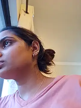 DirtySnowball69 online show from February 12, 2025, 4:33 pm