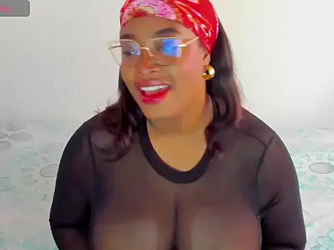 NinaGrey  online show from February 7, 2026, 3:05 pm