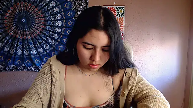 IntimateTales online show from January 19, 2025, 11:23 am