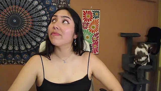 IntimateTales online show from January 24, 2025, 6:56 pm