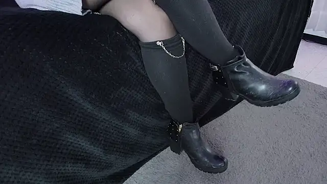  Jade 16 online show from March 11, 2026, 11:38 am